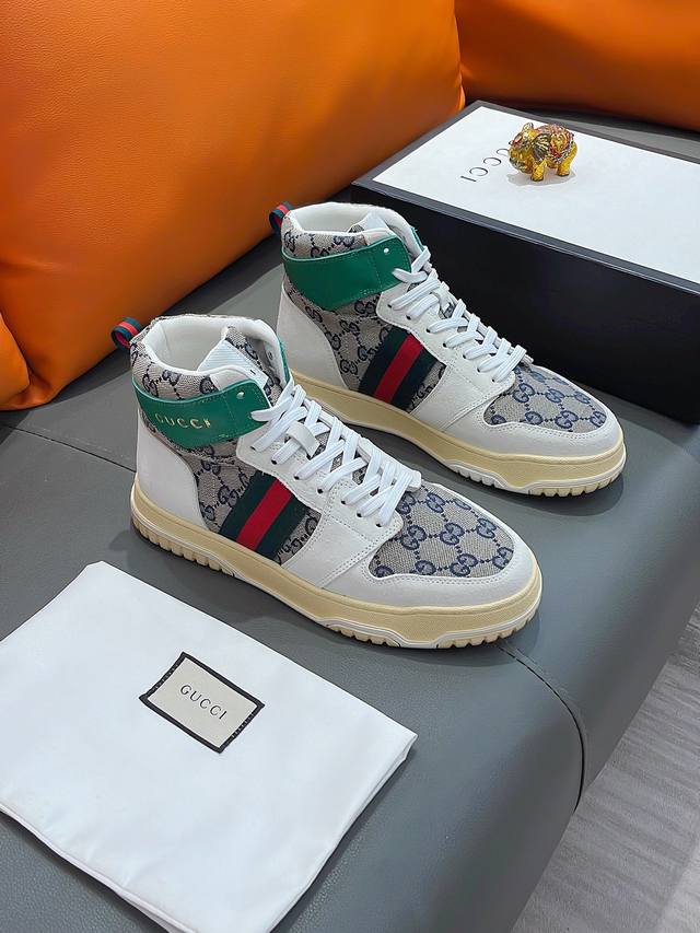 商品名称：Gucci 古驰 正规码数: 38-44 高帮鞋 商品材料：精选 牛皮鞋面，柔软羊皮内里；原厂大底。