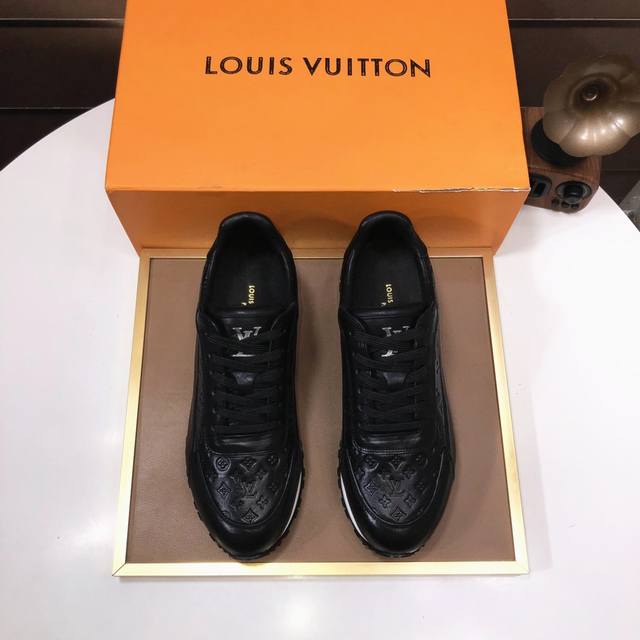 工厂 Louis Vuitton 原单 新款lv路易威登 * 顶级版本 Lv经典潮鞋！选用进口原版牛皮 水染牛皮内里.原版耐磨橡胶大底！高品质精品！码数38-4