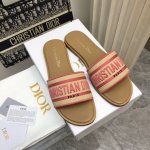 迪奥 Dior 2025春夏新款女鞋 CD字母刺绣logo平底拼色一字拖鞋 市面顶级版本 材质:鞋面进口牛皮 牛皮皮内里+意大利真皮大底 跟高:平跟size：3
