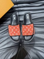 38-45 45定做 Louis V*高端精品 奢品拖鞋，1:1高端品质，休闲阳光宽松舒适型，最高版本高品质精品，经夏季必入哦！
