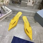 高版本 Prada* 普拉达25Ss春夏新品玛丽珍尖头高跟鞋时装鞋 原版购入1:1开发，细节完美，上脚舒适可任意配搭春夏的美饰服丽，精耐致看 鞋面：原版开边珠牛