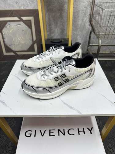 Givenchy 纪梵希 新款 专柜同步 人手一双 不容错过 专柜买版 完全1:1 开模定制顶级版本 原版展示提供对比 让大货做到和原版0区别 实物和图片来见证