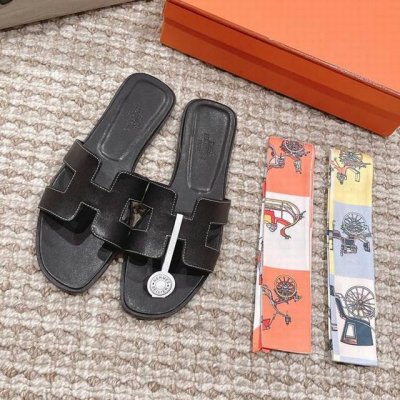 Hermes 爱马仕h拖鞋oran凉鞋系列时尚又百搭 超级舒服 每个细节都做到极致 原版swift小牛皮 原版1:1独家私模鞋面 原版真皮沿条大底 包装 每对鞋