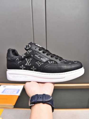 主推款 上新louis Vuitton 路登易威 Lv鞋面 Lv 进口头层牛皮压花内里进口羊皮内里 防滑耐磨大底。每一位男士的身份衬托，上脚大气稳重不管风吹雨打