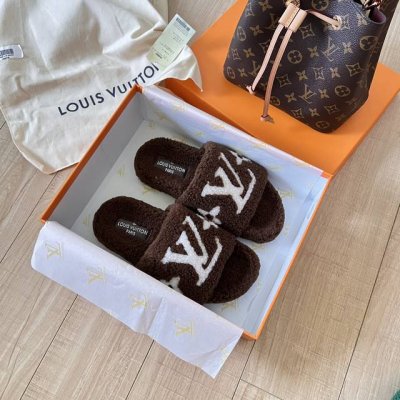 出厂： 高版本 Louis Vuitton 路易威登 顶级专柜 官网上新 独家首发 路易威登 Lv 24Ss 秋冬羊羔毛拖 Lv毛拖 毛拖 Lv拖 Lv鞋控 小