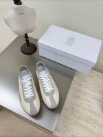 情侣款 新德讯 Mm6 Maison Margiela 男10 高丝光牛反绒皮原版布料水染牛皮 大热时尚风格 灰 蓝尾 Mm6 Maison Margiela的