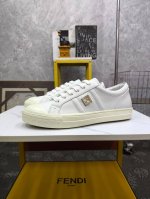 Fendi 芬迪 官网同步 专柜品质 欧洲走秀款 鞋面进口原版飞织面料 简而不凡 奢而不华 此款演绎着恰到好处 真皮内里 羊皮内里 特供大底 尺码 Size :