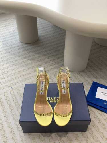 Aquazzura 24Ss 惊艳火爆款、菠萝 王室贵族的钟爱雍容华贵、气质高雅、到手如图柜级品质 进口真丝 璀璨别致水钻饰扣、小羊皮内里、意大利真a级真皮大底