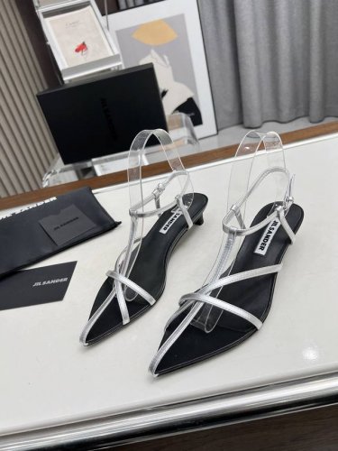 高品质出厂 小细跟小众潮牌网红款 Jil sander 2024吉尔 桑达早春凉鞋系列！春夏最新爆款时髦高跟尖头带子凉鞋这款真的绝了 时髦到飞起想不到有任何理由