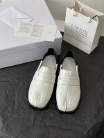 女款 男款定做不退换 白色开边珠定做不退换高定品质！Maison Margiela MM6分趾鞋 Tabi 意产植鞣羊皮！欢迎对比 真正的原版大底！情侣码数Si
