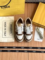Fendi Match经典款整双鞋子采购Zp开发打造，全部定制材料，独家开模大底，细节全部对版出货，连包装也做到跟正品一样。码数:女：35-40 男39-44
