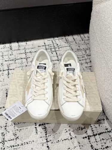 420 #女款 代购级 ｜Golden Goose Deluxe Brand 杏星钻链尾 ggdb经典情侣款小脏鞋~~火红程度上怼小白鞋，下踩各类小脏鞋！明星私