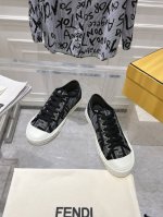 出厂330Fendi2025新款情侣帆布鞋鞋面经典Ff老花帆布休闲百搭轻便原版定制内里原版开模Tpu大底码数:35-45