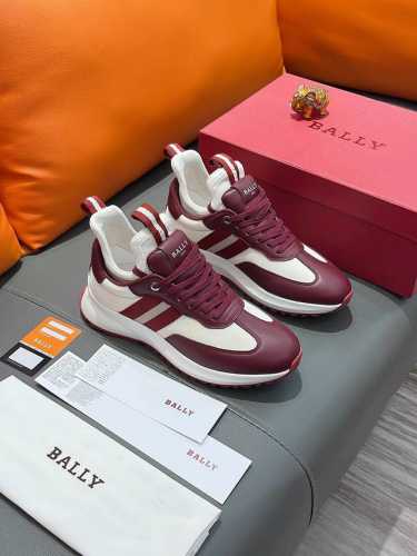 商品名称：Bally 巴利 正规码数: 38-44 高帮鞋 商品材料：精选 牛皮鞋面，柔软羊皮内里；原厂大底。