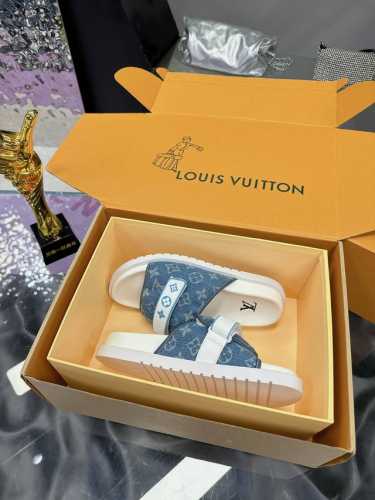 出厂价 男码 飞机盒5 Louis Vuitton 官网爆款路易威登 Lv男士拖鞋 专柜同步发售 ！ 意大利进口原版面料 原厂特供原版底 码数：38-44