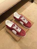 工厂价 Gucci 古奇 新款男鞋高端品牌，最新時尚休闲男鞋，潮流百搭之款，轻松运动风，鞋面意大利进口头层牛皮 真皮内里 加超精细做工 原版个性时尚橡胶耐磨大底
