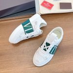 代购级品质 实物拍摄 Valentino Garavani Vl7N 小牛皮低帮绑带运动鞋、休闲鞋 男士女士情侣真皮板鞋 - 七条绑带，装饰橡胶效果 Vltn