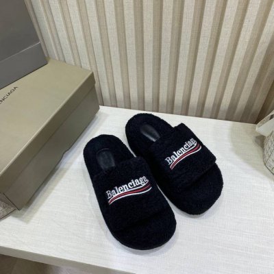 橙子出厂价 Balenciaga 巴黎世家 秋冬新款厚底毛毛拖鞋 蓬松柔软 亲肤柔软冬季必备款 底厚：4Cm 码数：35-42