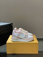 Ouis *Uitto* 奢品trainer男士休闲运动鞋 ，运动鞋记录设计师 Virgil Abloh 由复古篮球鞋激发的经典创意，此次拼接光滑牛皮革和 Mo