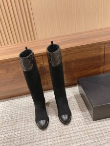 麂皮 Chanel 香奈儿23新款 骑士靴菱格长靴 小牛油皮面、麂皮拼羊皮 ，两个材质可选 羊皮内里，意大利进口牛皮大底 Size：35-39 40 41定做不