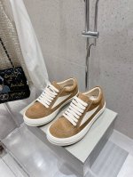 出厂 Rick Owens欧文斯 24ss 新款情侣款复古板鞋黑暗系 休闲运动鞋原版购入开发 做货 掌握时尚的默契，采用全粒面小牛皮，散发出品质与独特设计的高级