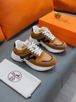 商品名称：HERMES 爱马仕 正规码数: 38-44 休闲鞋 商品材料：精选 牛皮鞋面，舒适羊皮内里；原厂大底。