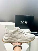 最新boss男士休闲运动鞋，头层牛皮压花，纯棉透气网里不闷脚 上脚柔软舒适 Tpu大底脚感轻便！ Size：38-44 45 46定做