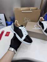 橙子出厂价P ，男码10 定制款 Christian Louboutin Cl低帮板鞋系列 铆钉 水钻 运动鞋休闲鞋红底鞋 情侣款 定做时间较长，请耐心等待！