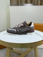工厂价 顶级版本 Louis Vuitton 专柜系列 原单 新款lv路易威登 顶级版本 Lv经典高帮潮鞋！选用进口原版小牛皮 原版内里.原版耐磨轻便高端tpu