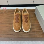 Brunell* Cucinell* 男款休闲鞋。简约时尚。鞋面牛反绒。牛皮内里，高密度弹力乳胶 可拆卸独立高弹力乳胶鞋垫 原版大底。 码数：39-46 39、