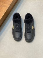 Prada 普拉达 秋冬季皮里男士系带运动鞋莞产顶级猛货 进口纳帕牛皮鞋面凸起层次设计感 轻盈透气 柔软舒适 小牛皮真皮包边装饰 颇具与众不同的运动风范 真皮鞋