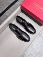 Balmain巴尔曼商务皮鞋采用进口牛皮面料，搭配真皮鞋底，鞋垫、鞋垫均有专属标志，牛皮内里让鞋子穿在脚上时尚又舒适码数：39-44，38.45.46定制不退换