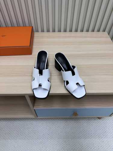 400Hermes 爱马仕Helia 60凉鞋系列！ 时尚又百搭 超级舒服 每个细节都做到极致 原版定制Nappa小牛皮/内里混种羊皮/原版私模鞋跟 跟高: 6