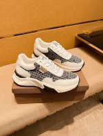 工厂批 Boss 男鞋高端品牌 官网1：1最新力作：鞋面采用意大利官网原版专用科技布面料搭配头层牛皮 原版舒适透气内里原版指定防滑大底制作让行走更加便捷舒适！独