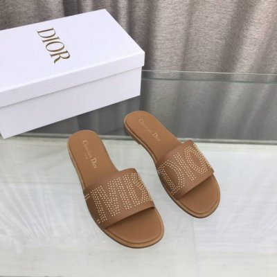 Dior 迪奥 春夏新款miss Dior平底一字拖拼色女鞋，Cd字母logo立体手工铆钉工艺凉鞋，原版开发市面顶级版本 鞋面：进口牛皮面+铆钉 内里：水染牛皮