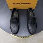 出厂价： 原单品质品牌：Lv路易威登标准码：男码38 44 45、46可以定做等级：官网同款 高品质男鞋材料：定制头层小牛皮 搭配水染牛皮内里 牛皮踮脚 原版防