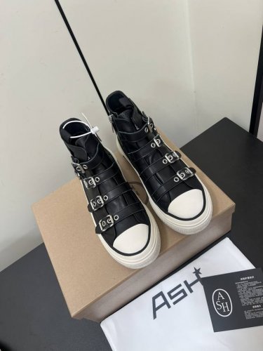 Ash新品女鞋秋季做旧高帮厚底运动休闲潮鞋，精选原版经典金属饰扣 原版开模防滑橡胶大底跟高4Cm抛脏设计，精美线条、简约大气，上脚感超级舒适上档次 面料:进口牛