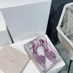 高品质出厂凉鞋 ！顶级品质Jimmy Choo｜Jc 吉米周2025春夏新款简约小猫跟水晶钻蝴蝶结凉鞋高跟鞋婚鞋！优雅大气 原版套楦，完美的线条，简约大气上脚显