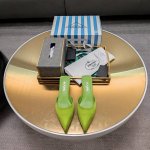 T台秀场穆勒鞋 真丝凉鞋系列 顶级包装配套最高版本 PRADA 普拉达新品， 顶级版本 实力来袭！prada24“T台秀款”,主推热卖款式，真丝材质穆勒系列春夏