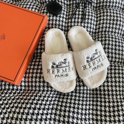 橙子出厂价 Hermes 爱马仕 秋冬新款 刺绣logo毛毛拖鞋 原版开模 代购版本 进口羊羔毛 垫脚羊毛 私膜真皮大底 全套专柜包装 码数：35-42