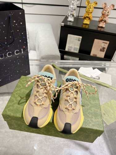 女款gucci Run系列情侣款运动鞋 24Ss最新爆款 老爹鞋运动鞋，专柜购买原版一比一打造 所有细节 材料 全部跟你在专柜买到的都一样 独家原版材质，原版一