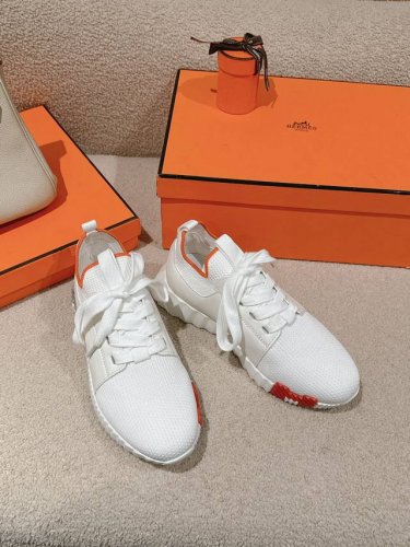 工厂价 爱马仕 Hermes 2024春夏经典情侣款 Flex 休闲系带运动鞋 H家编织bolduc细节厚底拼色一脚蹬毛线袜子跑鞋 材质：进口环保梭织羊毛面料