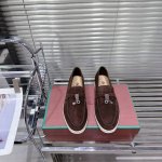 男+10 #情侣 代购级 Loro Piana 乐悠翩雅 25 升级版本 英伦流苏 情侣 平底 乐福鞋 原来这就是传说走两万步都不会累脚的乐福鞋这双乐福鞋把颜值