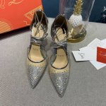 春夏水钻细高跟网纱绑带尖头系列 独家鼠年原版复刻礼盒装 包装只会被抄袭，不懂得抄袭别人 材质 原版高密度网布18个切面倒三角钻跟独家开模材料是合金钢原版意大利进
