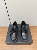 2024Ss Chanel 厚底乐福鞋 23Ss香奶奶新品乐福鞋 设计简约高级，超级百搭款！粗鞋带系带设计，进口牛皮肉眼可见的天然动物皮革的质感！原版做货、细节
