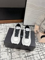 顶级品质 Chanel 24K New Arrival～ 小香新款帆布板鞋真好看～瞬间被拿捏～ 经典时髦单品小姐姐们秋冬搭配闭眼入啊！ 内里羊皮，原版胶底 Si