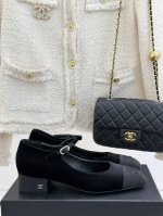 厂价 CHANE*｜小香25S早春新品拼色方头丽珍鞋本年度最美玛丽珍鞋无法抗拒的高级与优雅无论是搭配牛仔裤百褶裙还是穿去较正式场合都可以的。秋冬配袜子也都是无敌