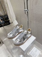 情侣款女 男10 Maisonmargiela Mm6 马吉拉 情侣款针织连袜漏孔德训鞋 休闲运动鞋 原版购入开发 做货 鬼才设计师品牌，一个轻奢品牌 这一款德