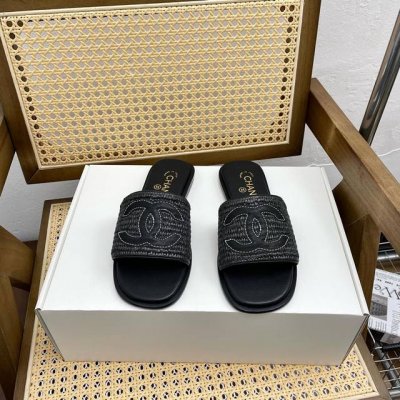 顶级版本代购级chanel~~春夏季新款一字沙滩凉鞋 草编拖鞋鞋面:真皮logo 原版草编工艺大底:原版真皮大底码数:35 40 40定做不退换