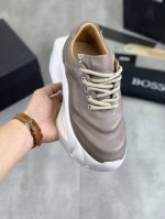 工厂价 实价 高版本boss 最新上市、进口原版牛皮面、高级原版图案 高端1:1开模定制，原版大底，更轻便，防滑 时尚主打潮流，百搭爆款 散发时尚休闲气息，时尚